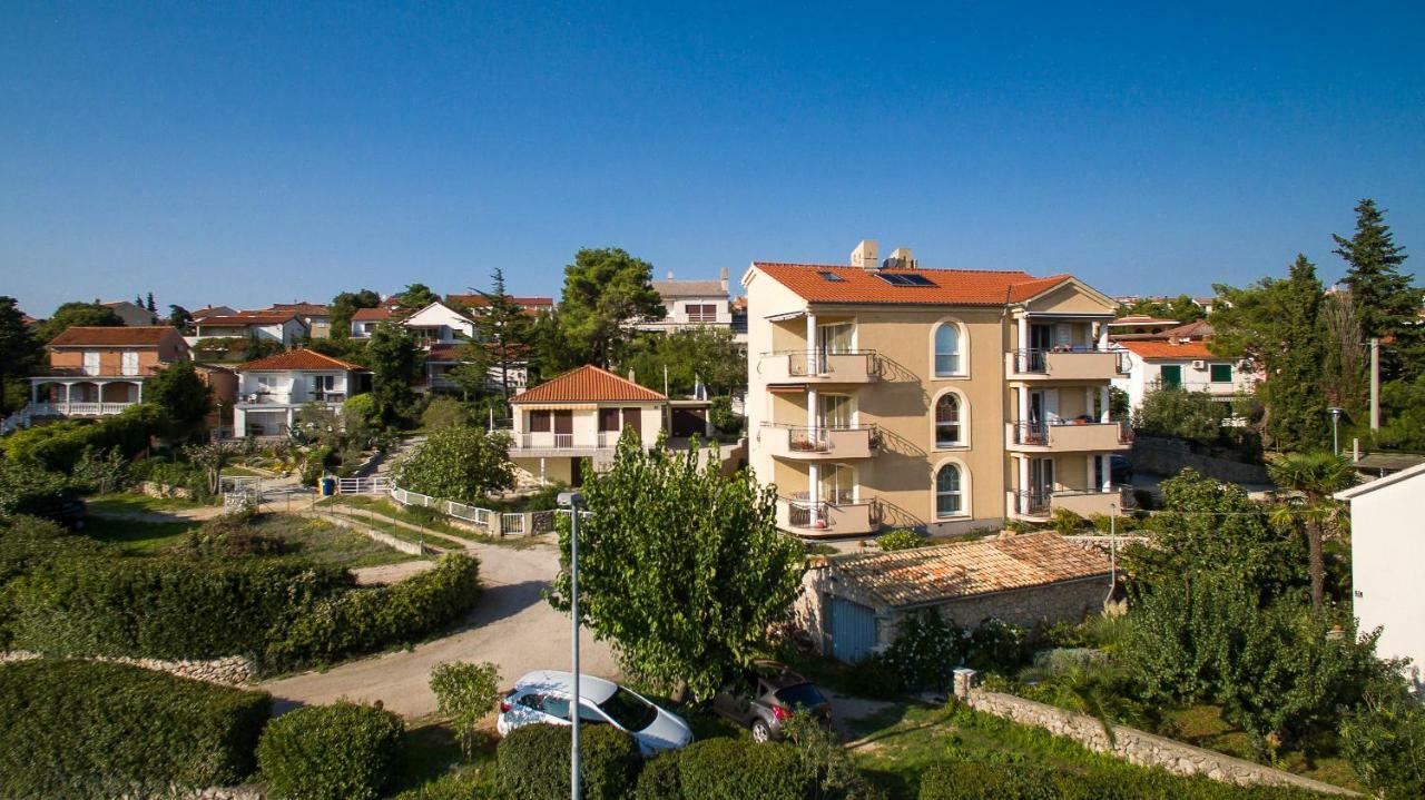 Franko & Ana Apartments Krk Town Esterno foto